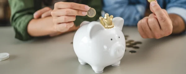 epargner-a-deux-astuces-pour-les-couples-qui-veulent-se-lancer-ensemble